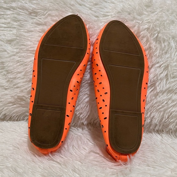 Old Navy Big Girls Finding Neon Orange Cut Out Slip On Ballet Flats Sz 13 - Picture 5 of 6